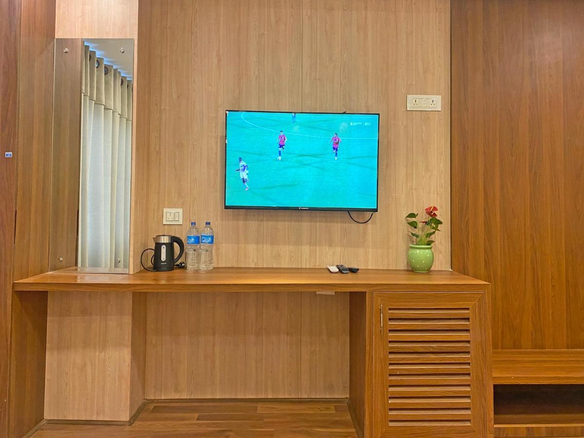 Hotel Nilakantha Pvt. Ltd カトマンズ エクステリア 写真